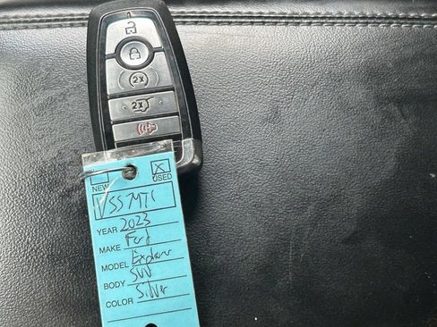 Used 2023 Ford Explorer XLT w/ Equipment Group 202A RWD image 44