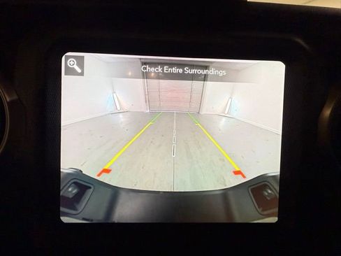 Used 2023 Jeep Gladiator Sport image 19