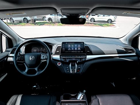 Certified 2026 Honda Odyssey EX-L image 28