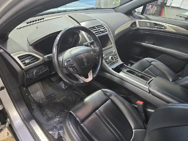 Used 2019 Lincoln MKZ Premiere AWD/4WD image 17