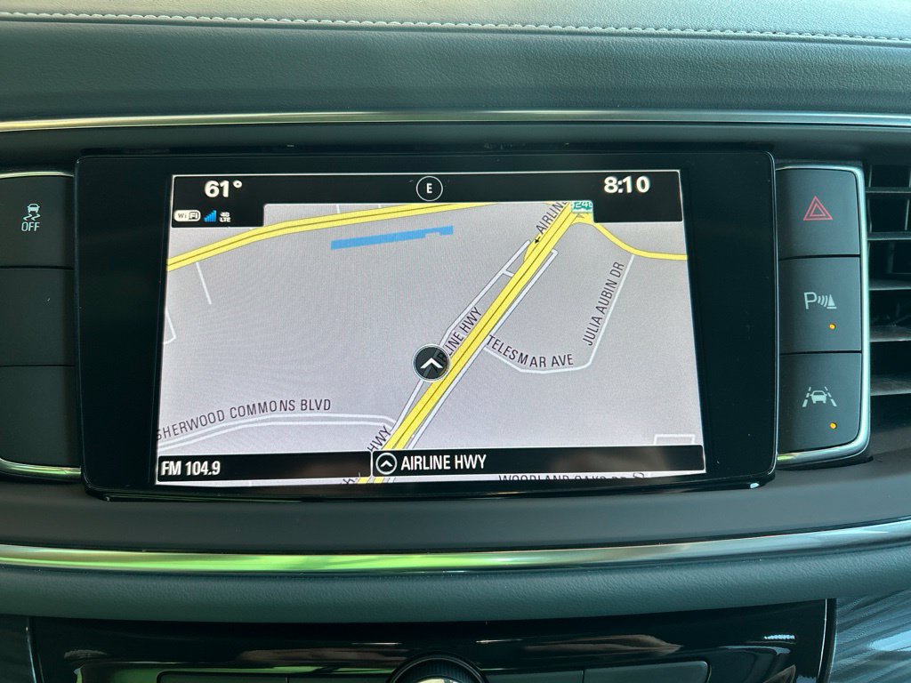 Used 2018 Buick Enclave Premium FWD image 17
