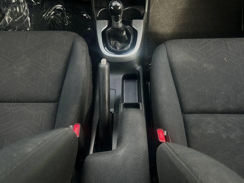 Used 2015 Honda Fit EX image 31