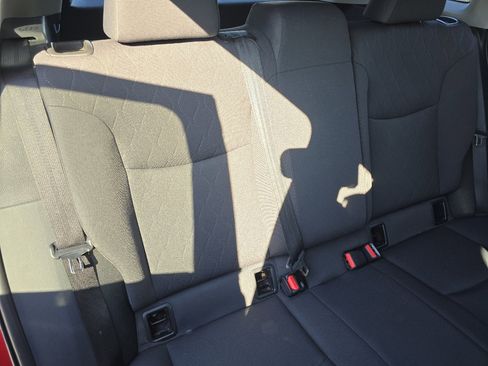 Used 2022 Toyota Corolla Cross LE image 24