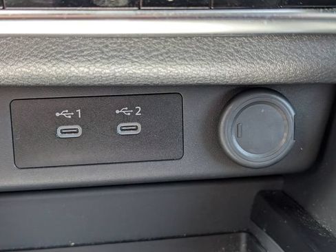 Used 2025 Nissan Rogue SV AWD/4WD image 34