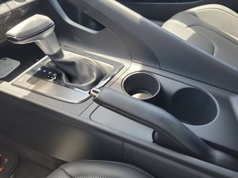 New 2026 Hyundai Elantra SEL Sport FWD image 16