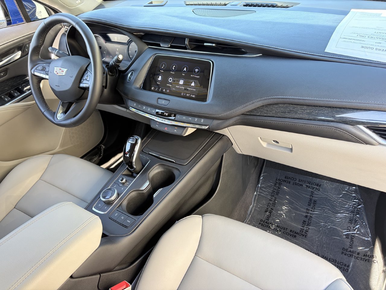 Certified 2023 Cadillac XT4 Premium Luxury FWD image 13