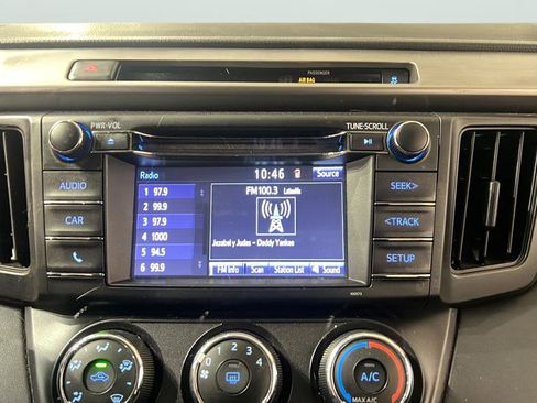 Used 2016 Toyota RAV4 LE image 25