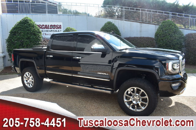 Used 2016 GMC Sierra 1500 Denali w/ Enhanced Driver Alert Package AWD/4WD image 13