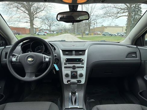 Used 2009 Chevrolet Malibu LT w/ Power Convenience Package image 11