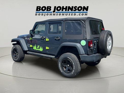 Used 2017 Jeep Wrangler Unlimited Sport w/ Quick Order Package 24S AWD/4WD image 5