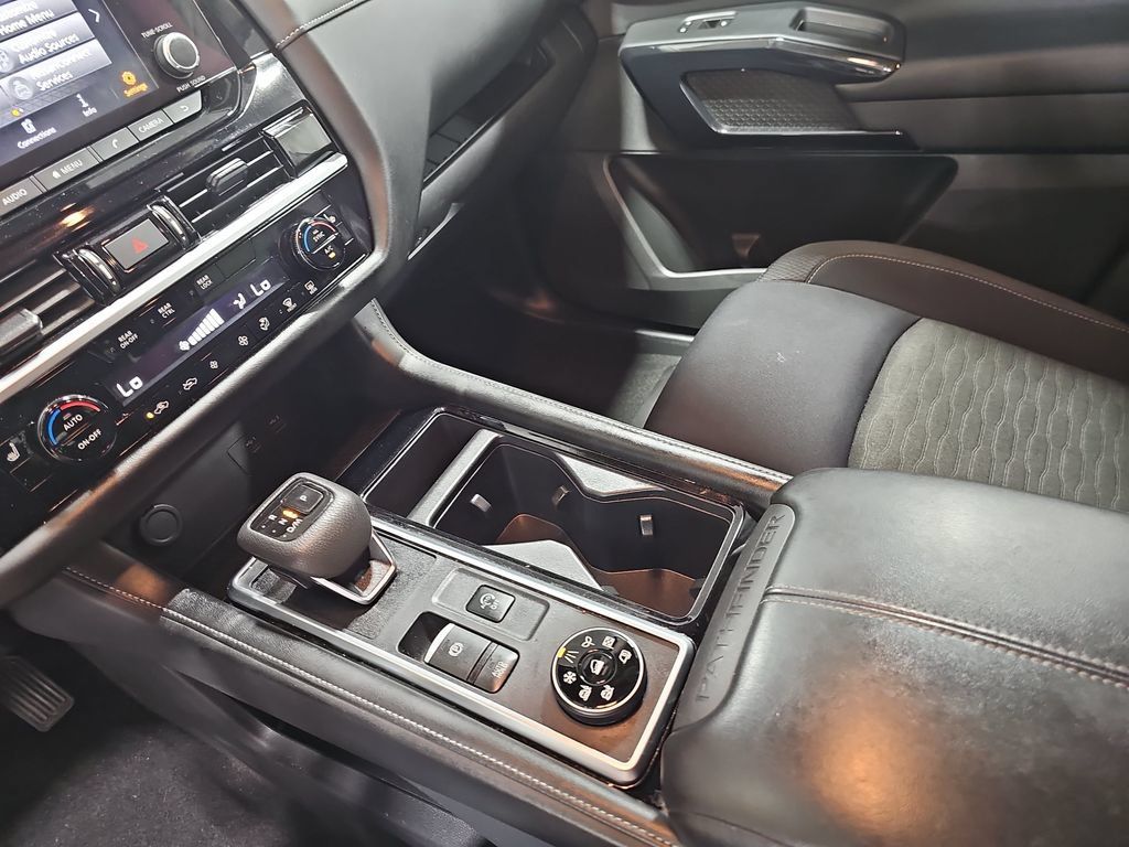 Certified 2024 Nissan Pathfinder SV AWD/4WD image 24