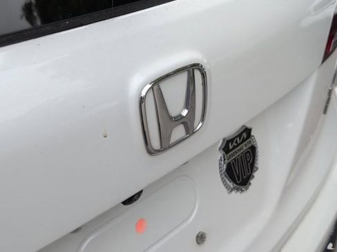 Used 2022 Honda Pilot Touring image 22