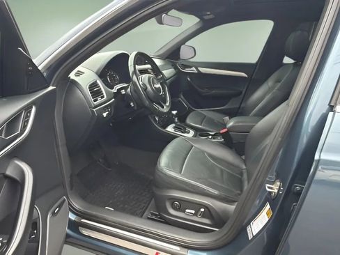 Used 2017 Audi Q3 2.0T Prestige w/ Prestige Package image 26