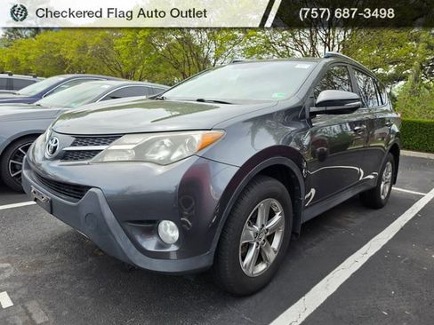 Used 2015 Toyota RAV4 XLE image 1