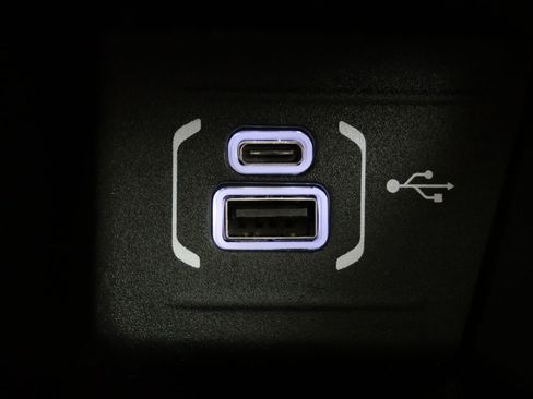 Used 2022 Jeep Compass Limited w/ Sun and Sound Group image 24