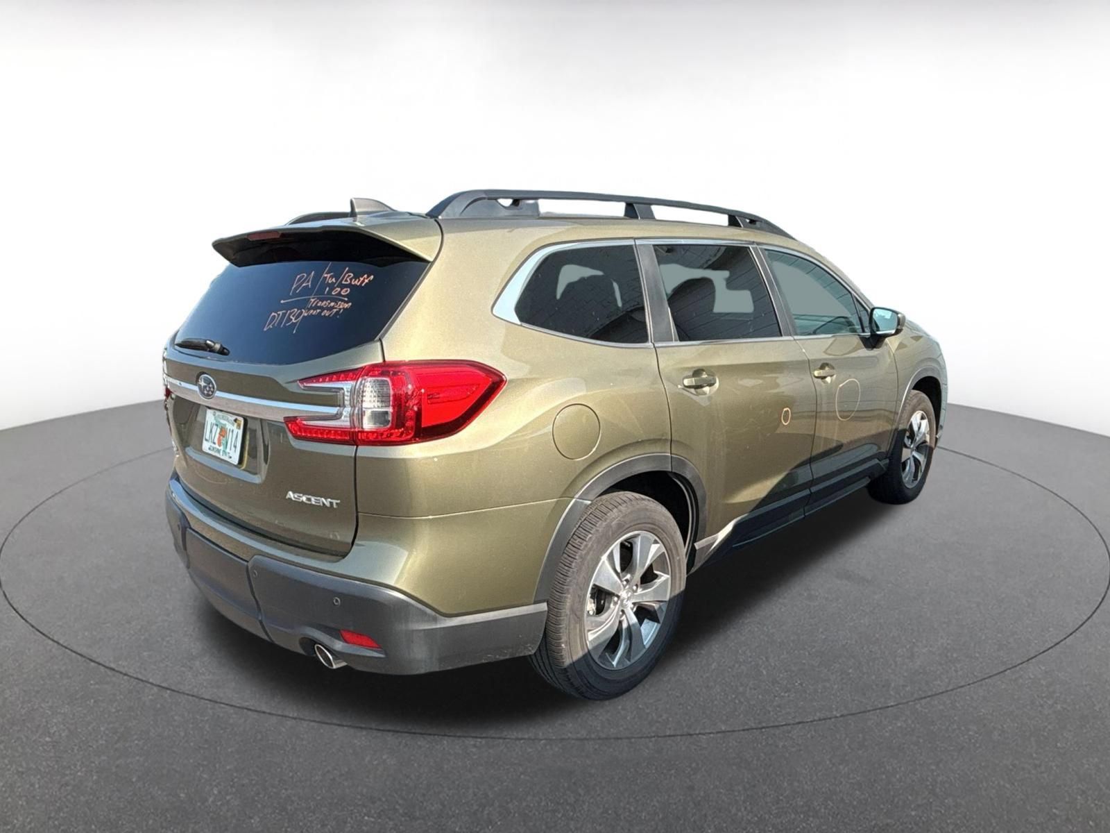 Used 2024 Subaru Ascent Premium w/ Convenience Package AWD/4WD image 12