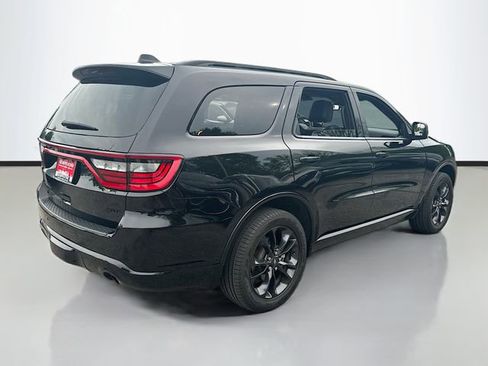Used 2023 Dodge Durango GT AWD/4WD image 6