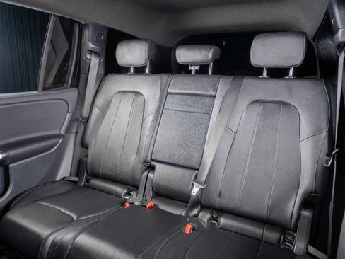 Certified 2025 Mercedes-Benz GLB 250 image 16