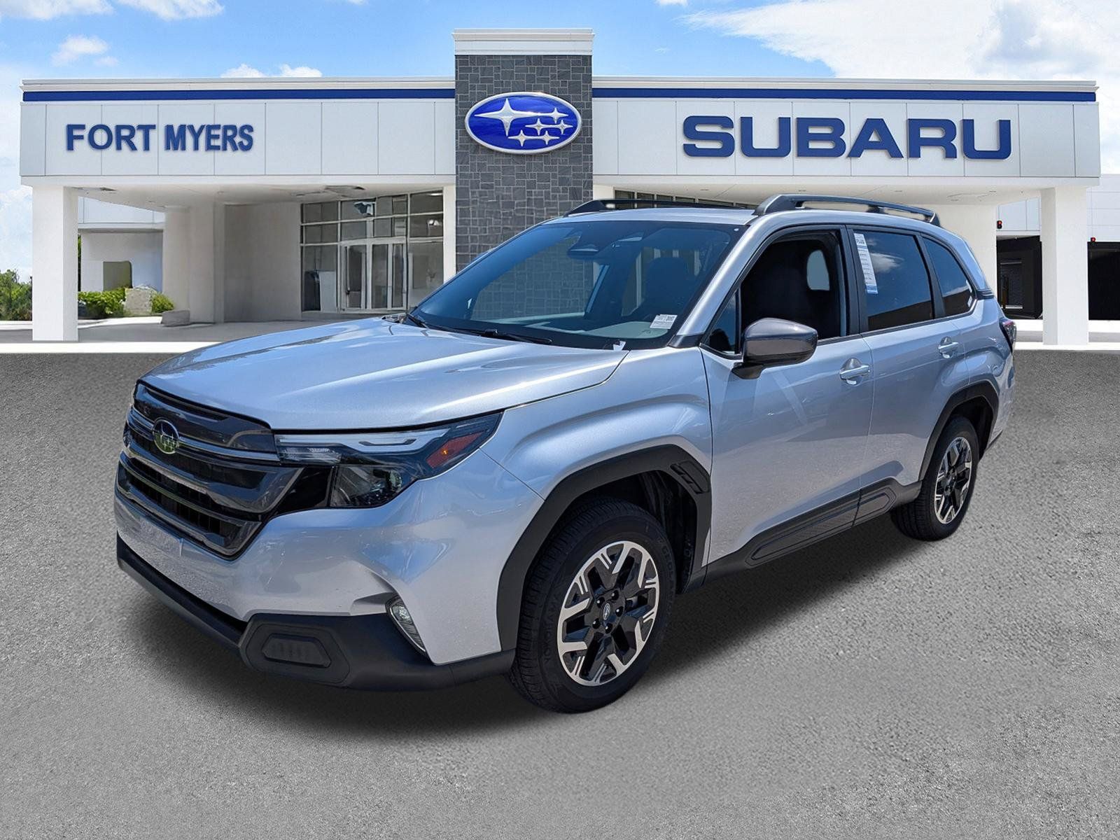 Used 2026 Subaru Forester Premium AWD/4WD image 8