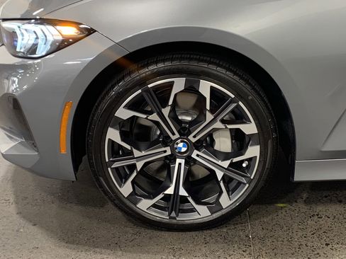 Certified 2025 BMW 330i Sedan w/ Premium Package RWD image 10