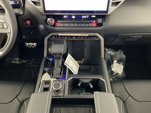New 2026 Toyota Tundra Limited image 12