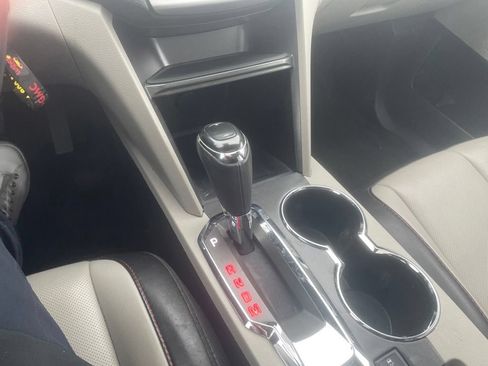 Used 2016 GMC Terrain SLT w/ Open Road Package AWD/4WD image 29