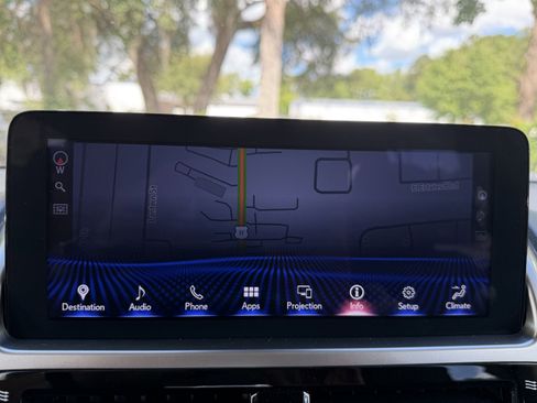 Certified 2023 Lexus GX 460 Premium w/ Premium Package AWD/4WD image 23