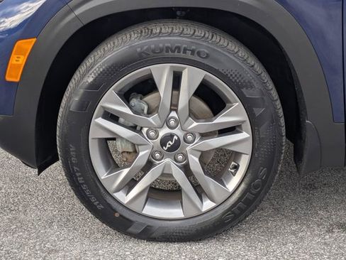 Used 2023 Kia Seltos S FWD image 13
