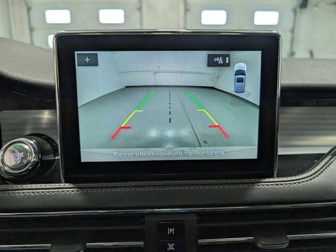 Used 2022 Lincoln Corsair AWD w/ Premium Package image 27