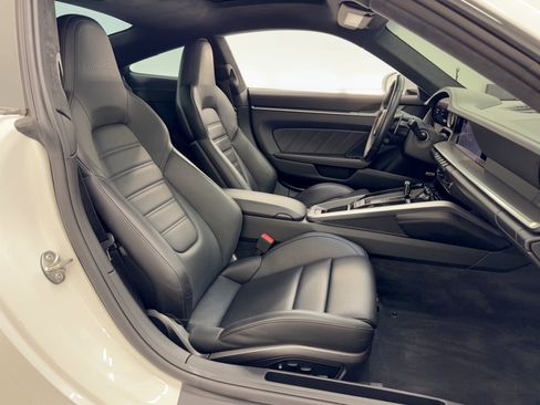 Certified 2021 Porsche 911 Turbo S AWD/4WD image 28
