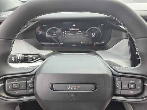 New 2026 Jeep Cherokee Limited AWD/4WD image 21