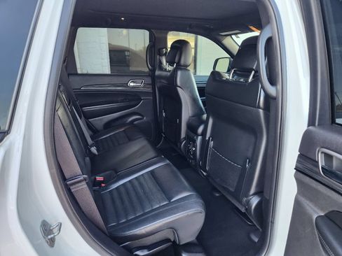 Used 2020 Jeep Grand Cherokee Limited X RWD image 11