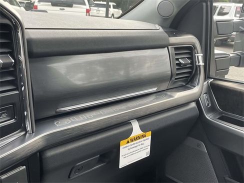 New 2026 Ford F250 Lariat w/ FX4 Off-Road Package image 30