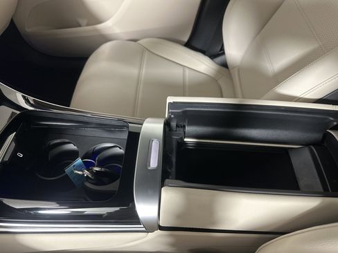 Used 2026 Mercedes-Benz GLC 300 4MATIC image 20