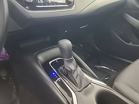 Used 2025 Toyota Corolla LE FWD image 35