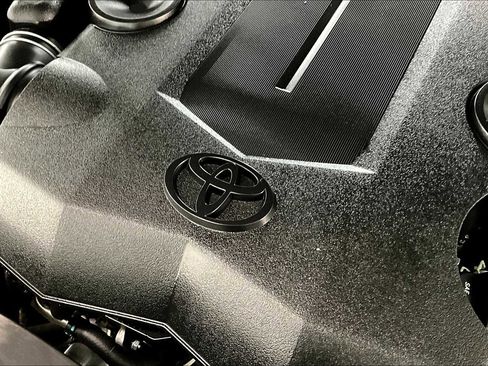 Used 2023 Toyota 4Runner Limited image 34