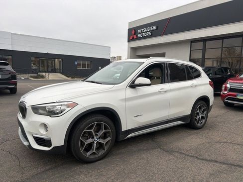 Used 2017 BMW X1 sDrive28i image 4