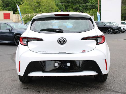 New 2026 Toyota Corolla SE FWD image 8