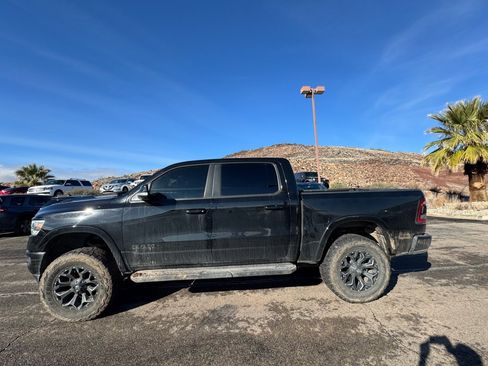 Used 2022 RAM 1500 Laramie image 2