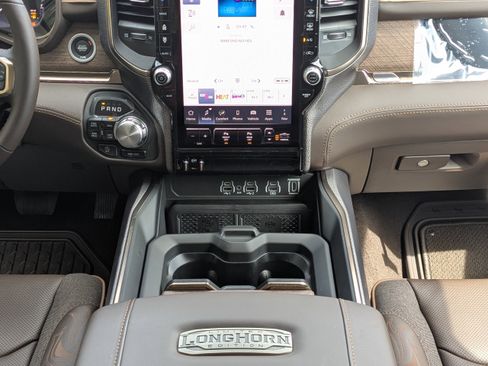 New 2026 RAM 1500 Limited image 18