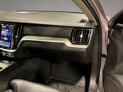 Certified 2026 Volvo V60 B5 Cross Country Ultra w/ Climate Package AWD/4WD image 26