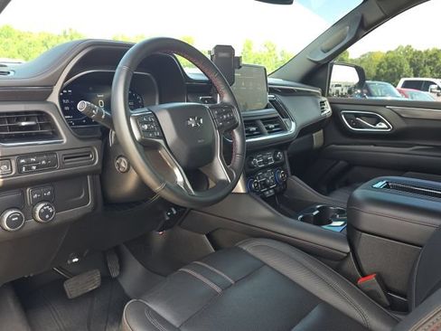 Used 2023 Chevrolet Tahoe RST w/ Luxury Package RWD image 27
