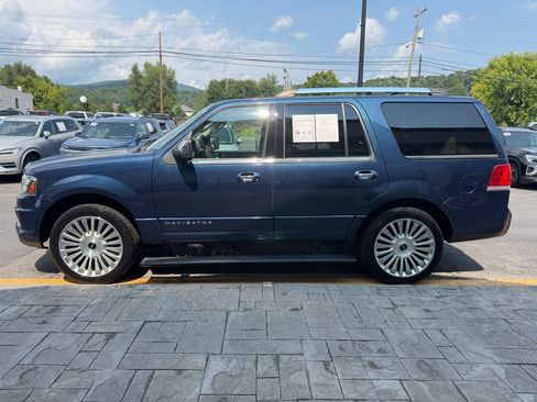 Used 2017 Lincoln Navigator Select AWD/4WD image 5