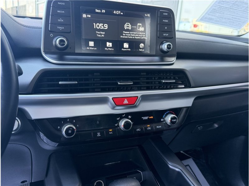 Used 2020 Kia Telluride LX FWD image 37