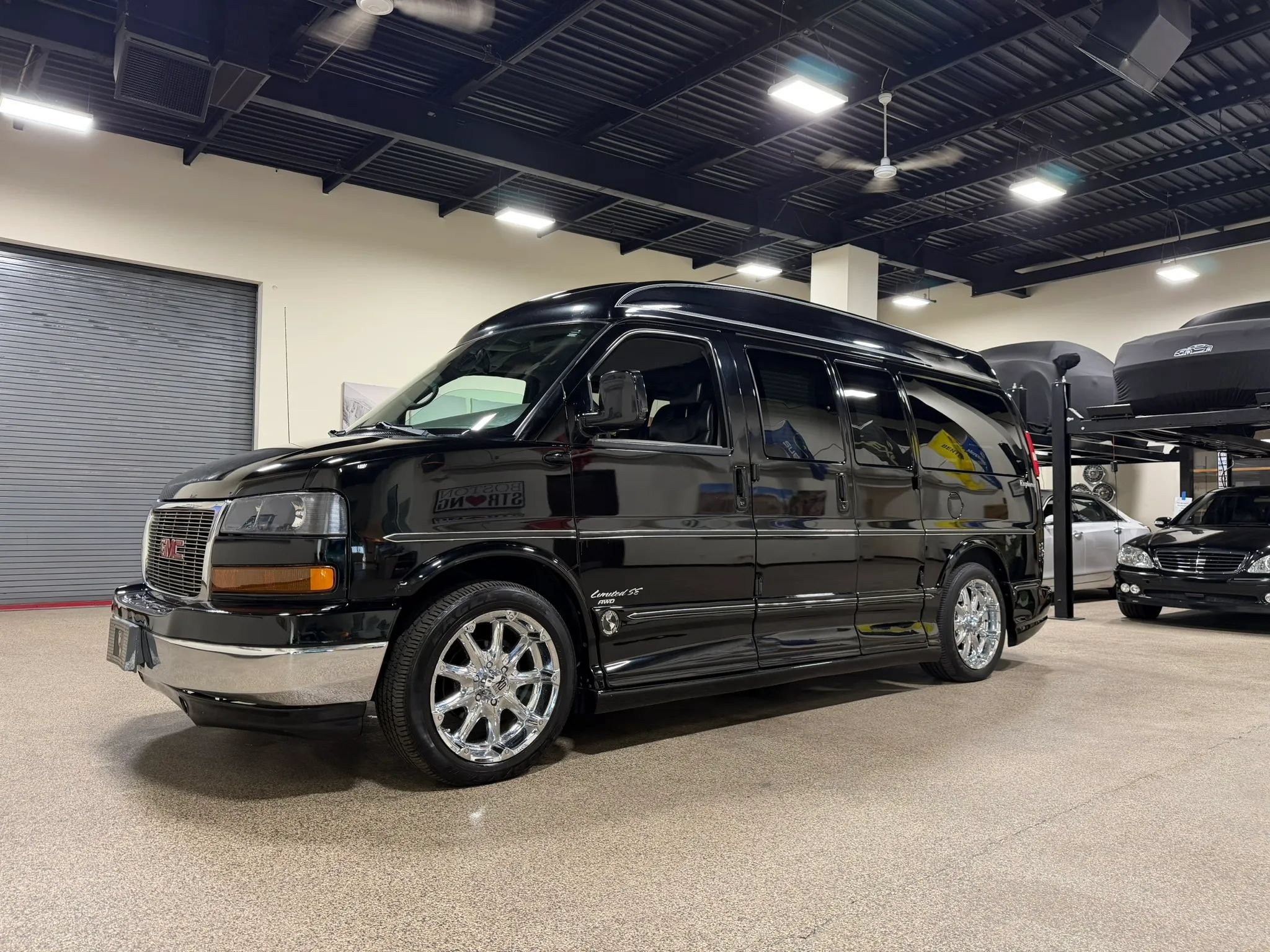 Used 2007 GMC Savana 1500 AWD w/ Preferred Equipment Group image 14