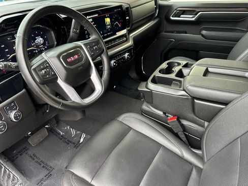 Certified 2025 GMC Sierra 1500 SLT RWD image 10