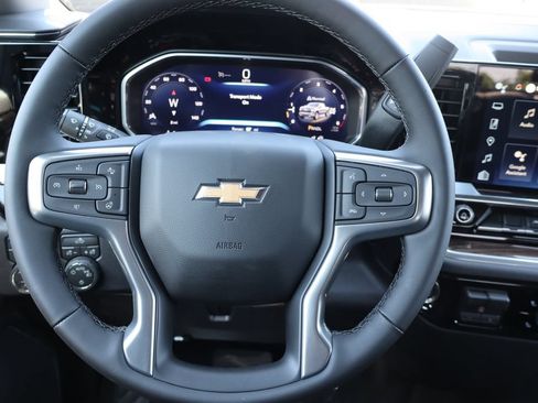New 2026 Chevrolet Silverado 1500 LT AWD/4WD image 6