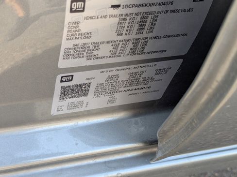 Used 2024 Chevrolet Silverado 1500 Custom image 10