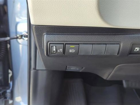 Certified 2022 Toyota Corolla LE image 12
