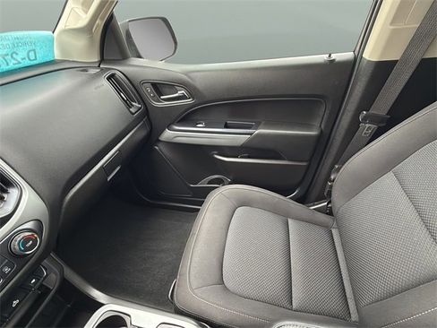 Used 2021 Chevrolet Colorado LT w/ Redline Special Edition image 34